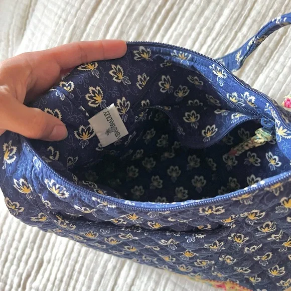 Vintage Vera Bradley Floral Blue Quilted Women's Bag - Picture 3 of 3